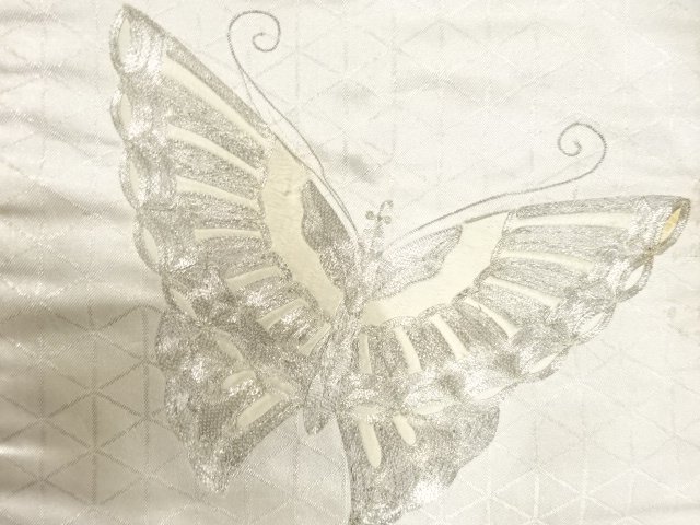 JAPANESE KIMONO / ANTIQUE ANTIQUE BUTTERFLY PATTERN EMBROIDERY NAGOYA